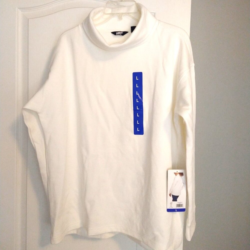 Lands End - White Woman's waffle texture turtleneck. NEW, Large.